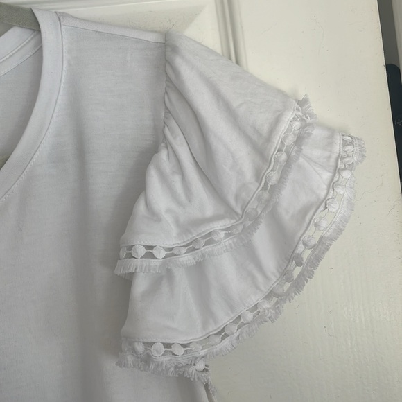 GUC Lilly Pulitzer White Tee Size XL - Picture 3 of 5